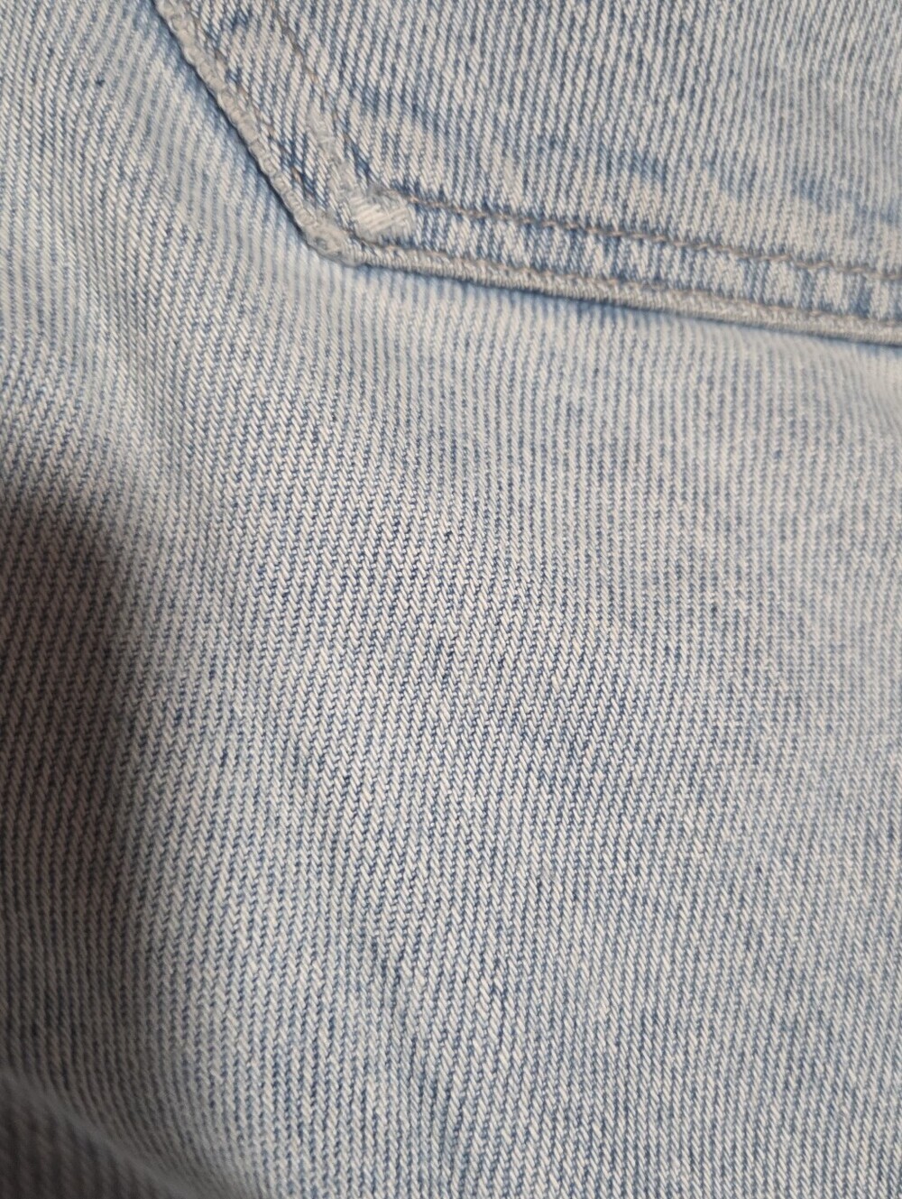 Vintage Guess Womens High Rise Light Wash Blue Mom Jeans Made In The USA Size 32 - Picture 6 of 10
